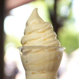 Disney's Pineapple Dole Whip Recipe (just 3 ingredients!)