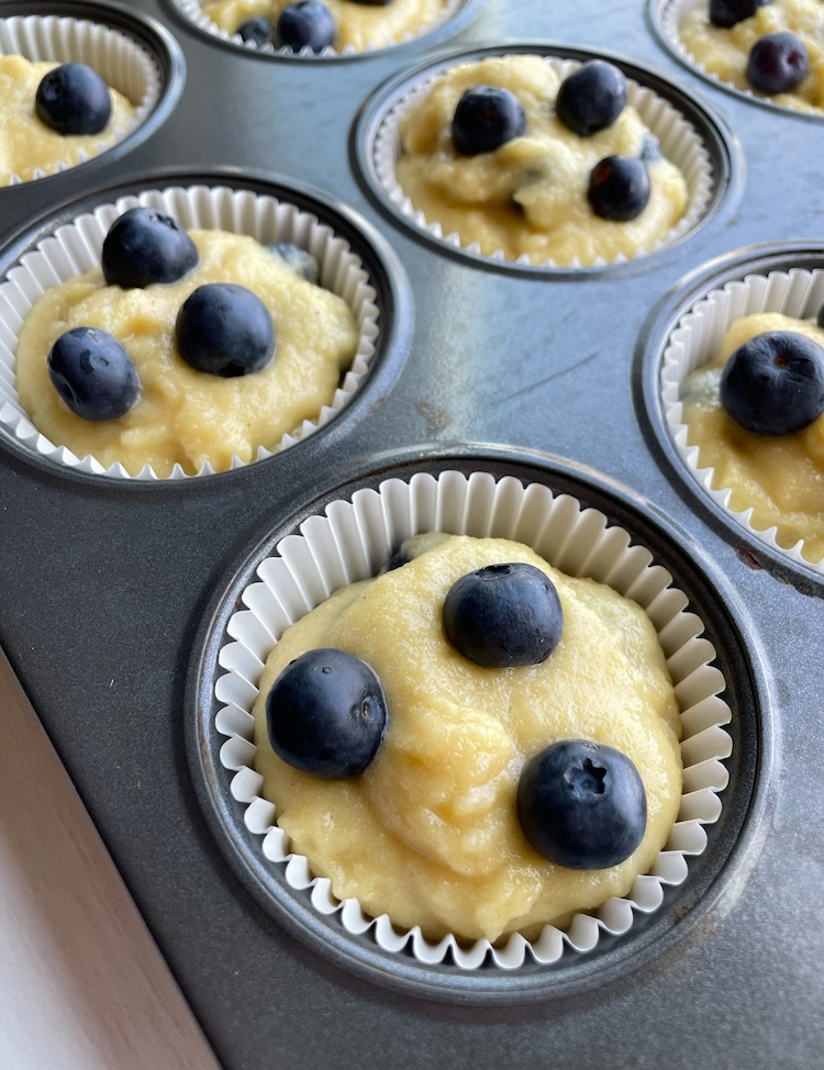 How to make delicious moist low carb blueberry muffins with almond flour and plain greek yogurt. 