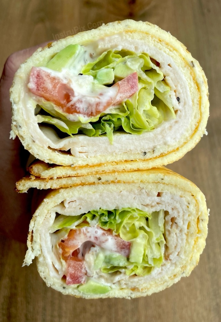 Looking for easy keto lunch ideas? Try this amazing low carb flat bread made with just 2 ingredients: cottage cheese and eggs! They make for the perfect low carb wraps. Stuff them with lunch meat, chicken, lettuce, tomatoes, veggies, etc. 